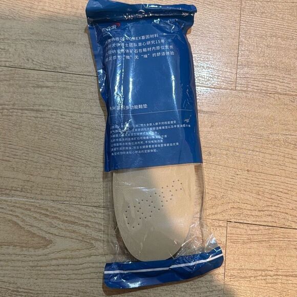 Shoes insole for comfort. Measurements provided. Can be cut to fit any shoe size - Picture 2 of 4